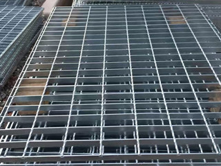 熱鍍鋅格柵板廠家@格柵板生產(chǎn)廠家@河南格柵板廠家 熱鍍鋅格柵板廠家@格柵板生產(chǎn)廠家@河南格柵板廠家